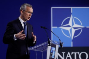 "Χαμένος στη μετάφραση" ο Ερντογάν: Η οικογενειακή φωτογραφία του ΝΑΤΟ που τον έφερε σε δύσκολη θέση - εικόνα 3