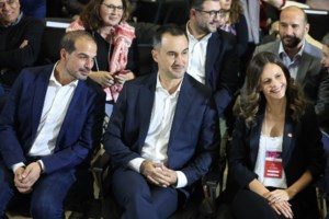 Γεωργιάδης: Η Κωνσταντοπούλου έβαλε τρομερές τρικλοποδιές στην Καρυστιανού για να μην ανακοινώσει κόμμα - εικόνα 2