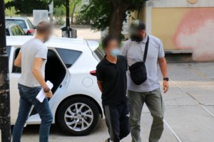 Δολοφονία 36χρονης στην Κυψέλη: Αυτός είναι ο δράστης του φρικτού φονικού - Ομολόγησε και προφυλακίστηκε [εικόνες] - εικόνα 2