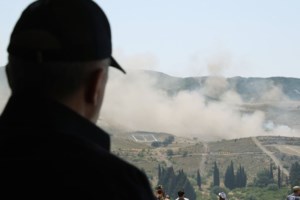 Αποστομωτική απάντηση Κωσταράκου στον Τσελίκ: Όποτε κι αν έρθετε, θα σας φάνε τα μαύρα ψάρια και το αλμυρό νερό