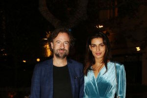 Μυστικός γάμος για την Αριάνα Γκράντε: Παντρεύτηκε στο σπίτι της με 20 άτομα προσκεκλημένους - εικόνα 2