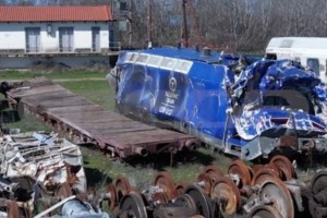 Προσήγαγαν επιζώντα των Τεμπών μετά από συλλαλητήριο - "Εχω αναπνευστικά προβλήματα και πανικοβλήθηκα με τα δακρυγόνα" - εικόνα 2