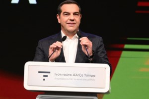 Αλέξης Τσίπρας: Η έμμεση αναφορά στα εσωκομματικά του ΣΥΡΙΖΑ - "Ο κανένας συνεχίζει να προηγείται σε όλες τις δημοσκοπήσεις"