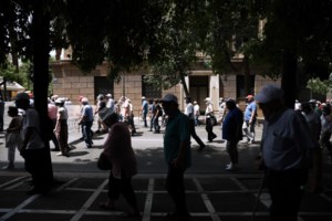 Τσακλόγλου για συντάξεις: Καμία αλλαγή στα όρια ηλικίας μέχρι το 2027 - Εφόσον, μετά, αλλάξουν, δεν θα γίνει απότομα - εικόνα 2