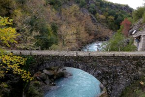 Αντιφασιστική συγκέντρωση στο κέντρο της Θεσσαλονίκης - εικόνα 2