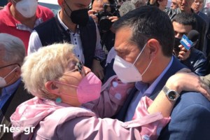 Τζανακόπουλος για τα επεισόδια στο ΑΠΘ: Δεν είδε αντεξουσιαστές και βανδαλισμούς, μόνο αστυνομοκρατία - εικόνα 2