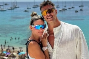 Αθηνά Οικονομάκου: Το ρομαντικό δείπνο στην Πάρο και οι αποτυχημένες φωτογραφίες του Μπρούνο Τσερέλα [εικόνες] - εικόνα 2