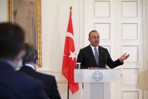 Ηχηρή απάντηση ΥΠΕΞ στην Αγκυρα: Τουλάχιστον οξύμωρο να ισχυρίζεται ότι θέλει ειρήνη και σταθερότητα