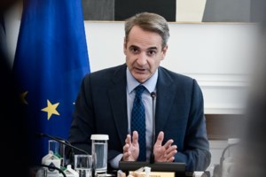 Χανιά: Αθλητής τριάθλου διέσχισε απόσταση 162 χιλιομέτρων μαζί με παιδί με αναπηρία σε αναπηρικό αμαξίδιο [εικόνες]