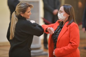 Μυστήριο στην Αργεντινή: Θετικοί στον κορονοϊό επτά ναυτικοί αν και ήταν εν πλω για 35 ημέρες