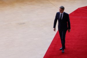 Επίθεση Μητσοτάκη σε Τσίπρα: Εάν του βγαίνουν τα κουκιά, θα επιχειρήσει "πολιτική τερατογένεση" με ΠΑΣΟΚ και Βαρουφάκη - εικόνα 5