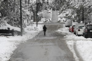 Ηλιόπουλος για κακοκαιρία: Ο Μητσοτάκης παίρνει καφέ στο Κολωνάκι και μας λέει να μην κυκλοφορούμε