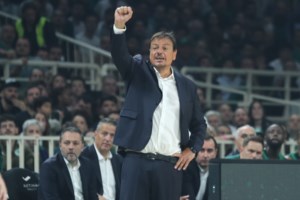 Σκάνδαλο με Σλοβένο διαιτητή της Euroleague: Πιάστηκε από κάμερα αεροδρομίου να κλέβει ακριβό άρωμα– "Δεν ξέρω τίποτα"