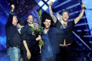 Ανατροπή στη φετινή Eurovision: Στις 16 Μαΐου όλοι οι καλλιτέχνες τραγουδούν τα κομμάτια τους από το σπίτι - εικόνα 2