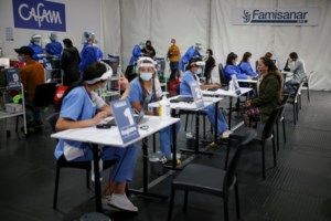 Κορονοϊός: Σοκ με νέο "μαύρο" ρεκόρ - 5.449 κρούσματα, 52 θάνατοι και 430 διασωληνωμένοι