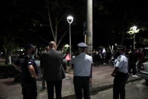 Μάριος Παπαδιονυσίου: Δίωξη για 4 πλημμελήματα στον χρυσαυγίτη αντιεμβολιαστή για την επίθεση στο Νέο Ηράκλειο [Βίντεο]