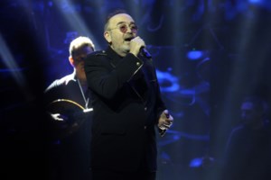 Σταμάτης Γονίδης: Σιχαίνομαι το χάρτινο καλαμάκι- Ένα προφυλακτικό είναι 10 πλαστικά καλαμάκια...[βίντεο] - εικόνα 2