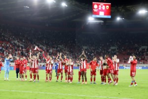 Κύπελλο Ελλάδος: Άνετα 5-0 ο Ολυμπιακός τον Βόλο, ο Καλοσκάμης λύτρωσε την ΑΕΚ στο 96' με την Ηλιούπολη - εικόνα 2