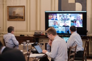 Γεωργιάδης: Έρχεται ρευστότητα 7 δισ. στην αγορά- Τι θα ισχύσει για επιταγές, πλειστηριασμούς - εικόνα 2