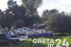 Σοκ: Γιος πασίγνωστου εφοπλιστή παρέσυρε με το τεράστιο τζιπ του μηχανάκι παραβιάζοντας "stop" - Νεκρός ένας 25χρονος