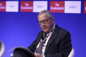 Ρέγκλινγκ: "Θετική εξέλιξη αν η Ελλάδα πληρώσει νωρίτερα το χρέος της στο ΔΝΤ"