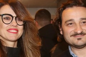 Συγκινεί ο Βασίλης Χαραλαμπόπουλος: Η μητέρα μου παραλίγο να χαθεί από κορονοϊό, νοσηλεύτηκε και η αδερφή μου