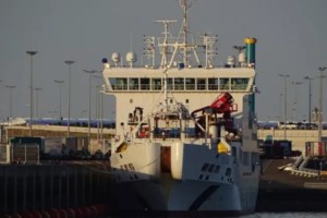 Σφοδρές συγκρούσεις σε Καισάρεια και βόρεια Συρία- Τούρκοι έκαψαν σπίτια και μαγαζιά, Σύριοι καίνε και σκίζουν τουρκικές σημαίες