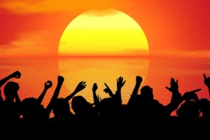 Χαλκίδα: Χαμός σε μπουζουξίδικο και σε club - Ανύπαρκτοι οι έλεγχοι [Βίντεο] - εικόνα 2