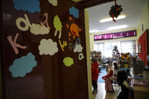 Θεσσαλονίκη: "Το 16 μηνών παιδί μου είχε γρατζουνιά και μελανιά στο πόδι" - Ξεσπά μητέρα για τη βρεφονηπιόκομο