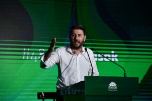 Ανδρουλάκης: Υπάρχει δίκαιη απάντηση στην ενεργειακή κρίση και τον δημοσιονομικό λαϊκισμό της κυβέρνησης