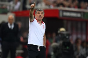 Conference League: Αυτή είναι η ερυθρόλευκη φανέλα για τον ιστορικό τελικό απόψε με τη Φιορεντίνα