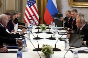 Κινέζοι ερευνητές δημιούργησαν ύφασμα-καθρέφτη "αντίδοτο" στη ζέστη - Από τι είναι φτιαγμένο