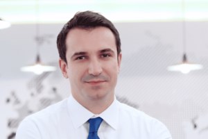 Συνέλαβαν γνωστό Έλληνα τραγουδιστή σε εμφάνισή του στην Αλβανία: "Εκείνες οι ώρες ήταν πολύ δύσκολες, γεμάτες ένταση"