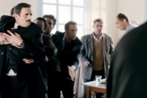 "Άγριες Μέλισσες": Αναταράξεις από μυστικά και ψέματα που "έρχονται στο φως" [εικόνες] - εικόνα 2