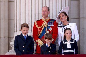 Σάλος στη Βρετανία: Δασκάλα κακοποίησε δύο 15χρονους μαθητές της- Έμεινε έγκυος από τον έναν - Ξέσπασε σε λυγμούς με την ποινή της