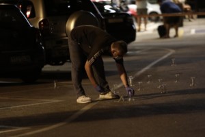 "Θαμνάκιας": Ποιο είναι το θύμα της δολοφονικής επίθεσης στη Βούλα - Και ο ίδιος εκτελεστής