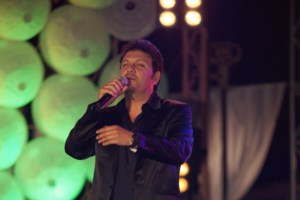 Στάθης Αγγελόπουλος: "Είμαστε κατά του εμβολίου" λέει η μητέρα του - Βρέθηκε ένα βήμα πριν τη διασωλήνωση [Βίντεο]