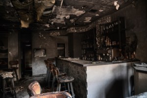 Παλλήνη: Πέταξε επικίνδυνο υγρό σε υπαλλήλους του Δήμου επειδή του επιβλήθηκε πρόστιμο για πολεοδομική παράβαση