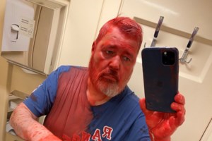 Ο Ρώσος νομπελίστας Ντμίτρι Μουράτοφ δημοπρατεί το βραβείο για τα προσφυγόπουλα από την Ουκρανία