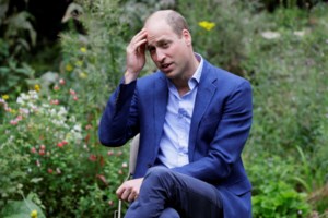 Yves Saint Laurent, Gucci και Balenciaga απειλούν την ελληνική γούνα - εικόνα 2