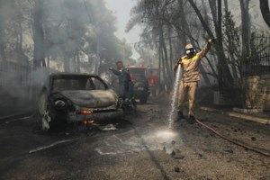 Συγκλονιστικό βίντεο: Το Club Mediterranee πριν και μετά την φωτιά στην Αχαΐα
