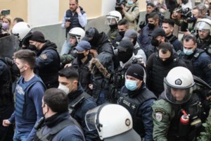 Πάτρα: Πώς προσπαθούσε η Ρούλα Πισπιρίγκου να έχει "άλλοθι" για τον θάνατο της Τζωρτζίνας - Τα SMS που έστελνε