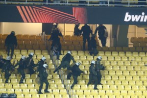 Επικό σχόλιο της Sun για την ήττα της ΑΕΚ από την Μπράιτον: Η πιο κραυγαλέα ληστεία στην Αθήνα μετά από αυτή του Έλγιν - εικόνα 3