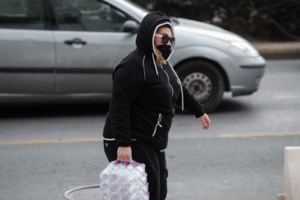 Η χαρτορίχτρα "καίει" τη Ρούλα Πισπιρίγκου: "Το έγκλημα έγινε μόνο και μόνο για τον Μάνο - Κοροϊδεύει και χειραγωγεί"