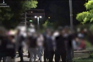 "Πάμε πλατεία": Το σχέδιο της Αστυνομίας για λουκέτο στους ανοιχτούς χώρους με τα υπαίθρια πάρτι - εικόνα 2