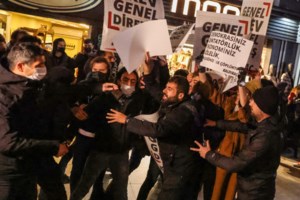 Τουρκία: Μέχρι τα μέσα του 2023 ο πληθωρισμός θα πέσει σε μονοψήφια νούμερα, λέει ο υπουργός Οικονομικών