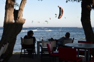 Τα αμυγδαλωτά της Ύδρας που "μάγεψαν" τη Σοφία Λόρεν [εικόνες] - εικόνα 6