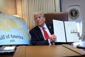 Ανάλυση Politico: Γιατί ο Τραμπ με τους δασμούς προσπαθεί να ενισχύσει την εξουσία του και όχι την αμερικανική οικονομία - εικόνα 2