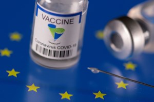 Φρένο ΠΟΥ στους εμβολιασμούς των παιδιών εφόσον δεν έχουν εμβολιαστεί ακόμη ηλικιωμένοι και ευπαθείς