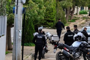 Δραπετσώνα: Συνελήφθη ιδιοκτήτης γνωστού σουβλατζίδικου για διακίνηση ναρκωτικών - Ο ρόλος 76χρονου